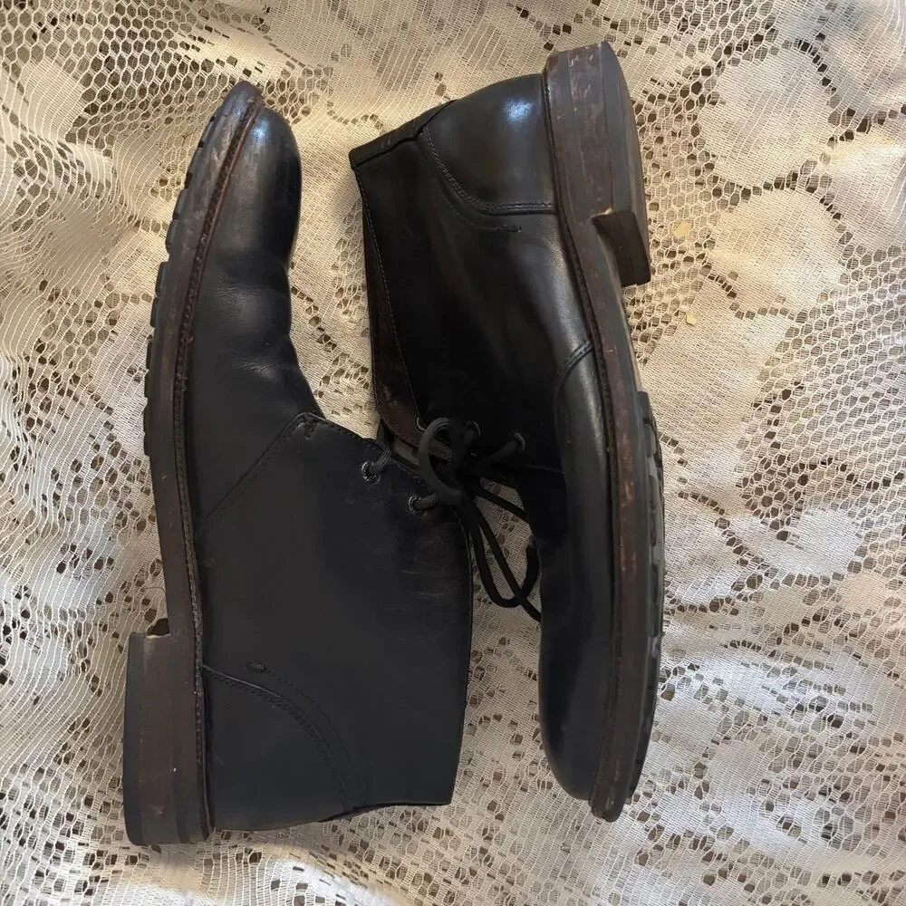 Johnston & Murphy 1850 Men's US 10.5 Black Leather Chukka Boots